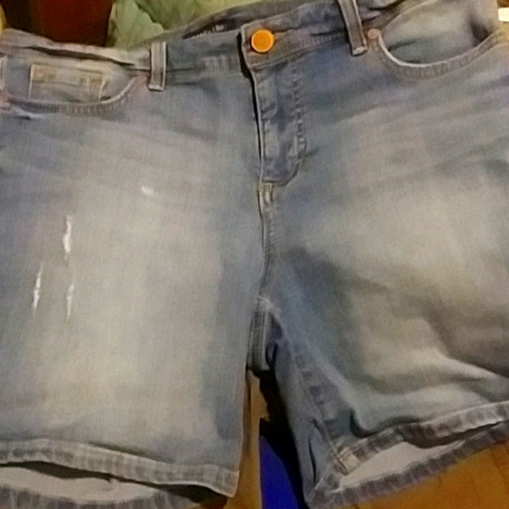 blue juens